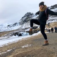 Ashley - Tracking Travels profile picture
