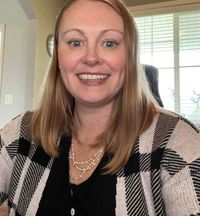 Courtney W profile picture