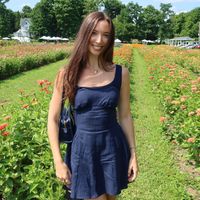 EmilyKneip profile picture