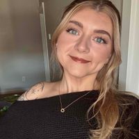 Erika J ✨ profile picture