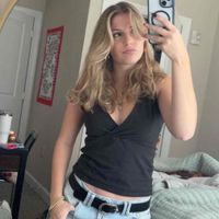 Francesca C profile picture