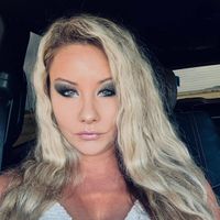 Leah profile picture