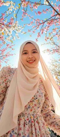 Eti Nurhayati profile picture