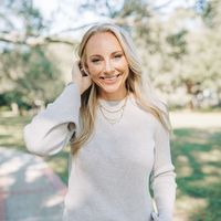 Lauren Constantine profile picture