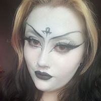 Lia🦇 profile picture