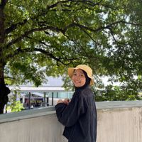 Dewi profile picture