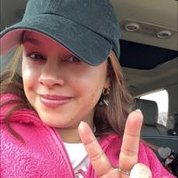 Franzia Olono profile picture
