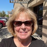 Robin Borchelt profile picture