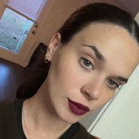 Chloe B profile picture