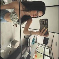 Leona profile picture