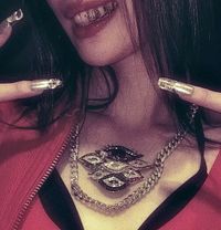 Danielle Louise profile picture