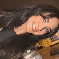 her favorite finds profile picture