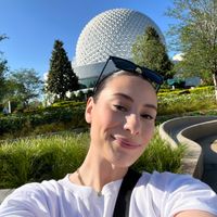 Sarah-Jeanne Bujold profile picture