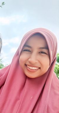 RoliaFindsDaily profile picture