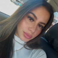 Julia Goncalves profile picture