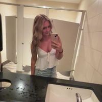 Layna g profile picture