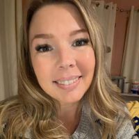 Lynzi profile picture
