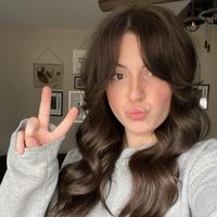 Chloe Hoop profile picture