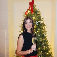 Mary Andreoli profile picture