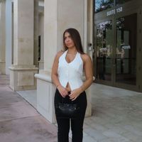 Amanda Vila profile picture
