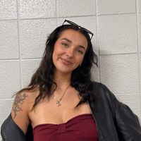 Isabel Elliott profile picture