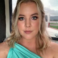 Sarah Knezevic profile picture