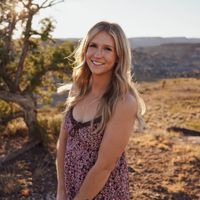 Kate weller profile picture