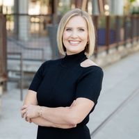 Emily Lockhart profile picture