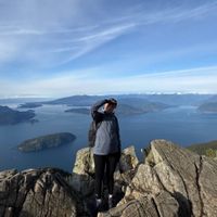 Eva Louise profile picture
