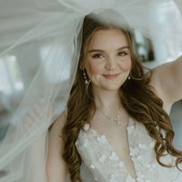 Annelise Henry profile picture