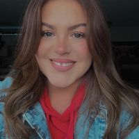Holly Konight profile picture