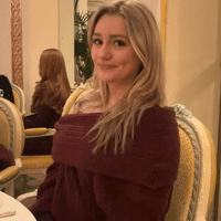 melanie profile picture