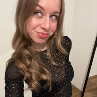 sarah profile picture