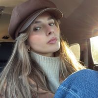 Laura Constantinescu profile picture