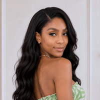 Vee Johnson profile picture
