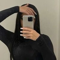 girly finds profile picture