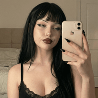 Raven | Goth Finds 🦇 profile picture