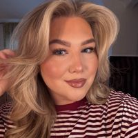 Becky FergHott profile picture