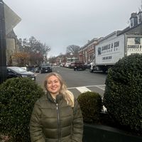 Sara Elza profile picture