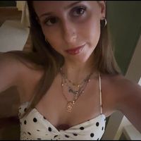 curatedbyzoe profile picture