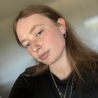 Chloe Mckenzie profile picture