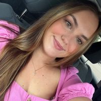 Olivia Herb profile picture