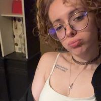 Molly Sunshine Johnson profile picture