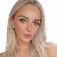 Nina profile picture