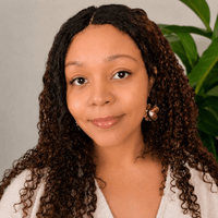 Rae M. profile picture