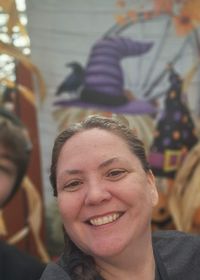 April Lemarr profile picture