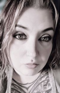 Elaina Vanhoozer profile picture