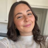 Elizabeth profile picture