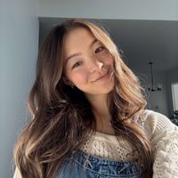 Mia Housel profile picture