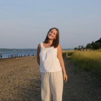 Elise Erickson profile picture